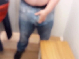 Gozei no provador da renner e depois lambi (completo no xvideos red) - já fizeram alguma sacanagem no provador de loja? - fernando devil solo