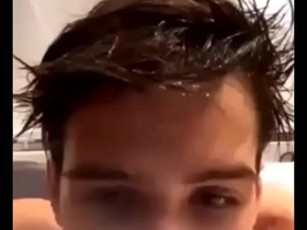 João guilherme pelado